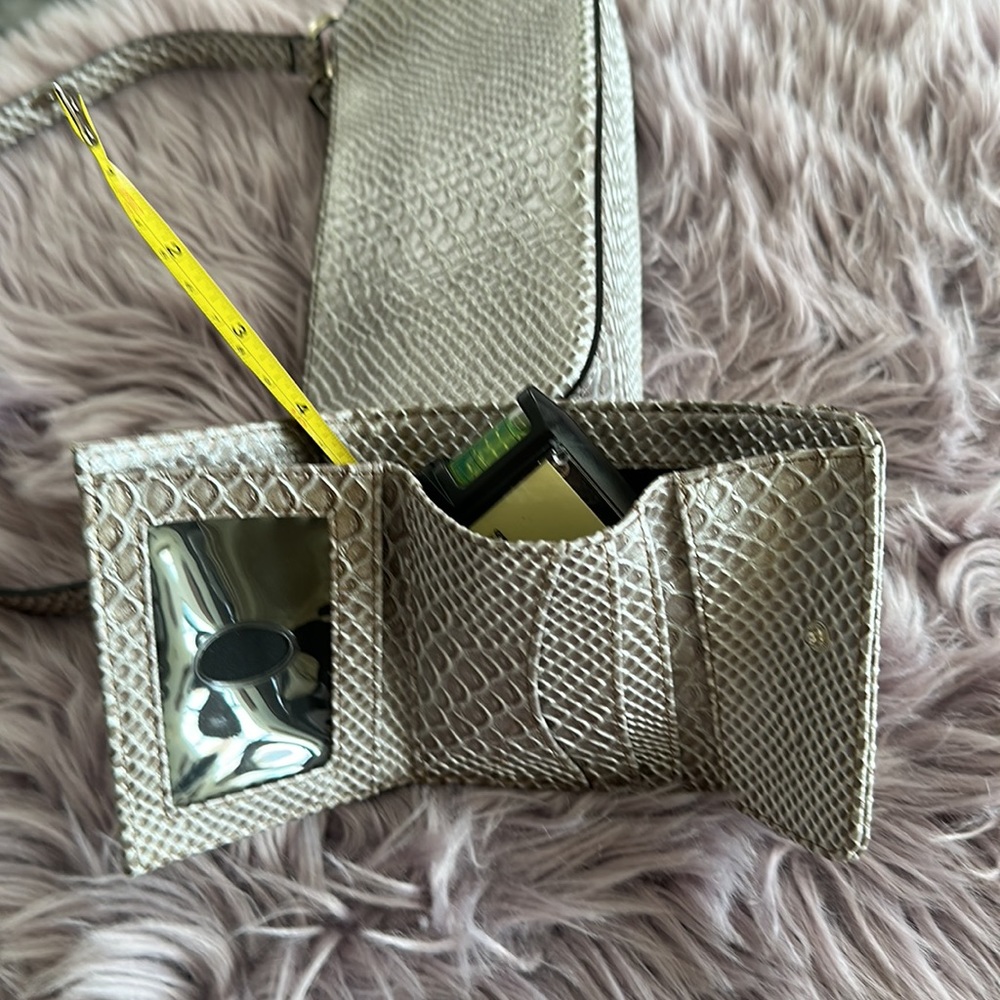 Guess Bag & Wallet - Picture 14 of 14
